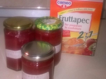 Confettura di fragole